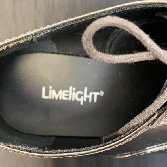 Limelight “Dandee” Silver Platform Shoes - Picture 8 of 9